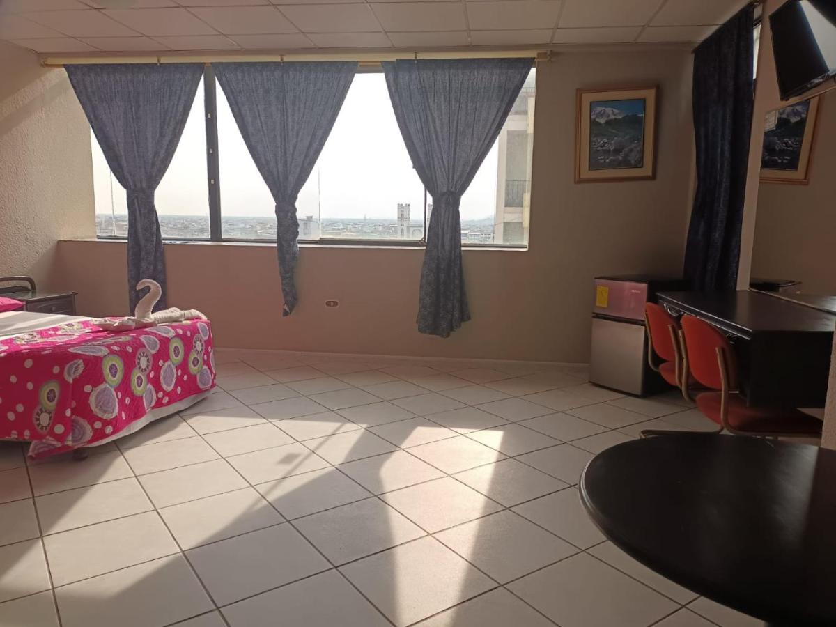 Hotel Sol De Oro Γκουαγιακίλ Εξωτερικό φωτογραφία